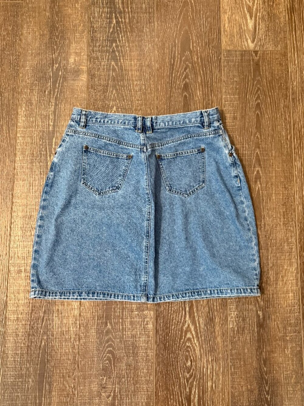 Liz Claiborne Denim Skirt – Size 14P